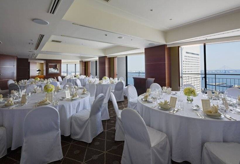 The Yokohama Bay Hotel Tokyu