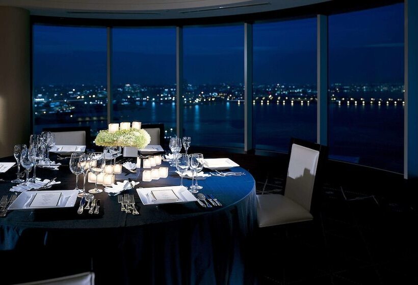 The Yokohama Bay Hotel Tokyu