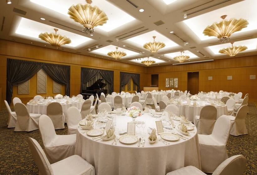 The Yokohama Bay Hotel Tokyu