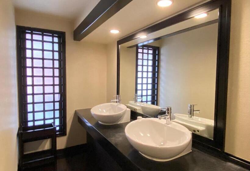 Okuma Private Beach & Resort