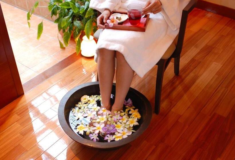 Okuma Private Beach & Resort