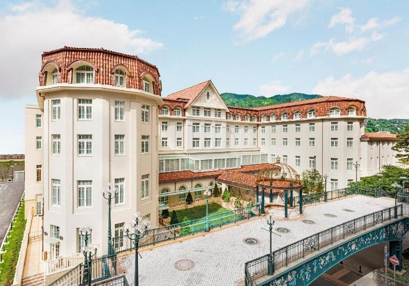 Takarazuka Hotel