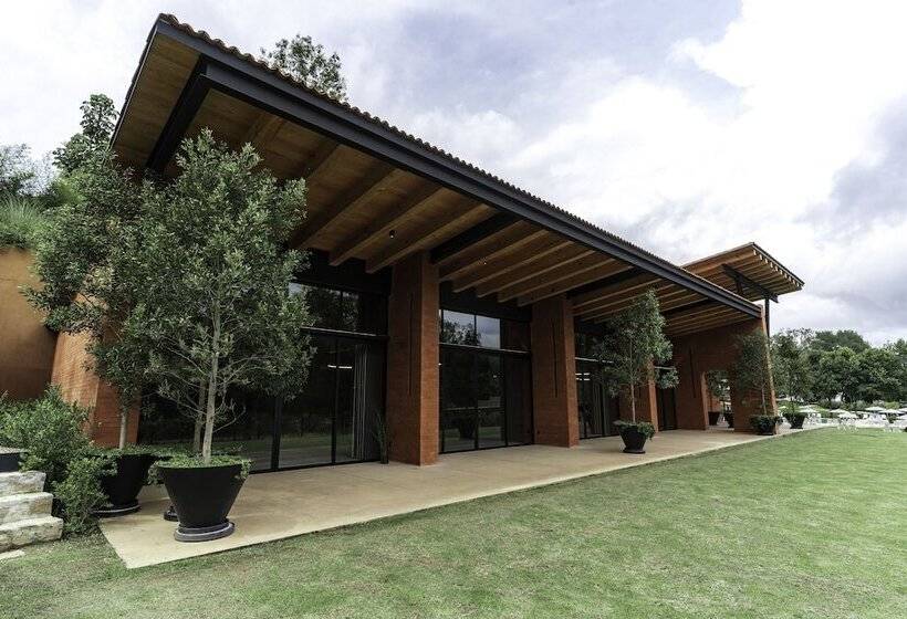 Avandaro Golf & Spa Resort