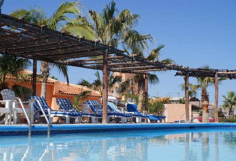 Club Cantamar Beach Hotel & Marina