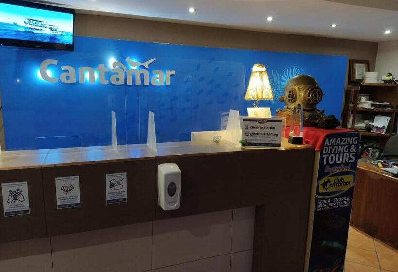 Club Cantamar Beach Hotel & Marina