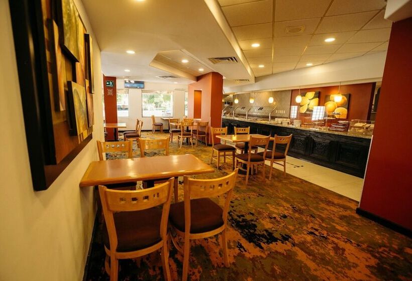 호텔 Araiza Hermosillo