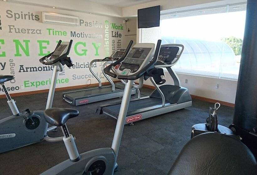 호텔 Araiza Hermosillo