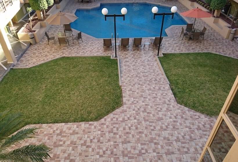 호텔 Araiza Hermosillo