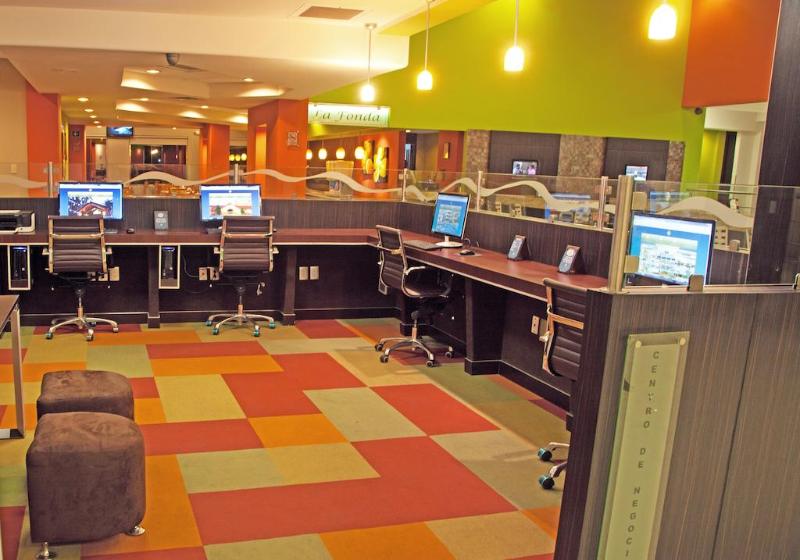 호텔 Araiza Hermosillo