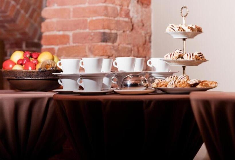 هتل Best Western Santakos