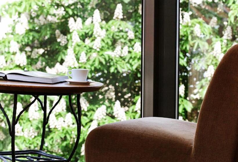 هتل Best Western Santakos