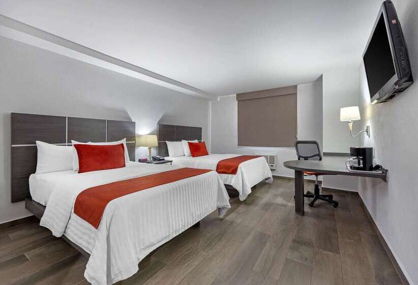 Отель Comfort Inn Queretaro