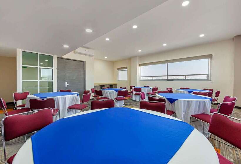 酒店 Comfort Inn Queretaro