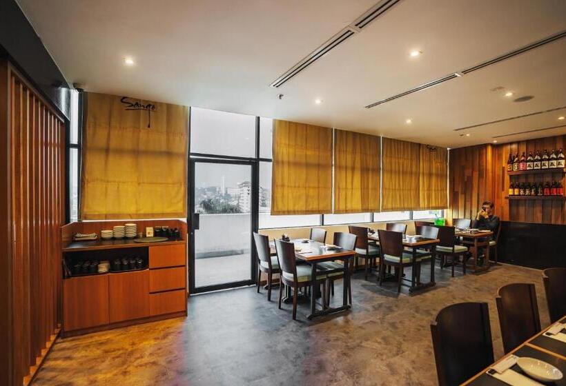 Crystal Crown Hotel Petaling Jaya