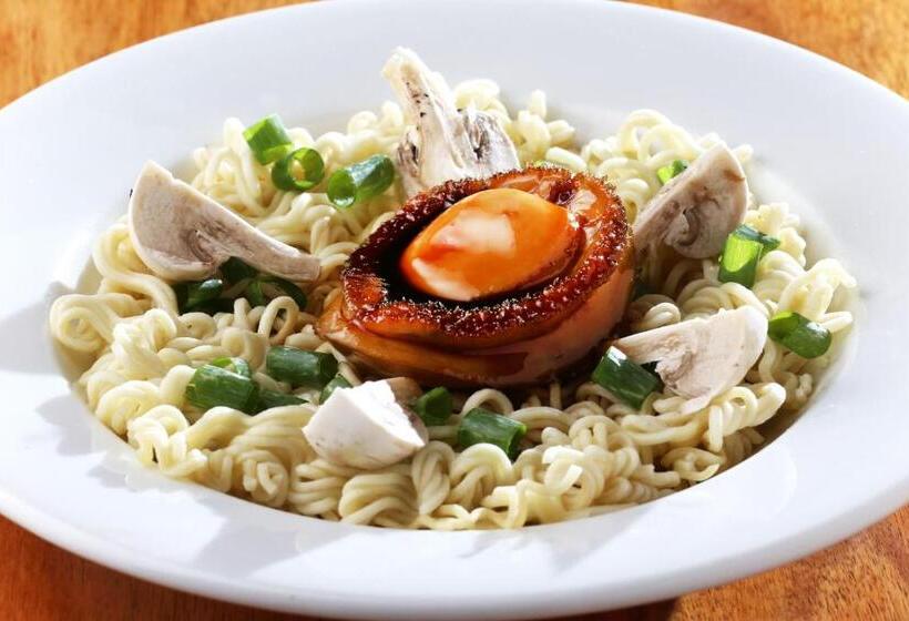 Crystal Crown Hotel Petaling Jaya