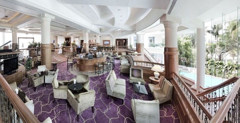 Отель Dorsett Grand Labuan