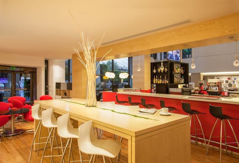 هتل Fiesta Inn Aeropuerto CD Mexico