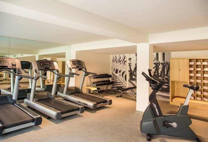 هتل Fiesta Inn Aeropuerto CD Mexico