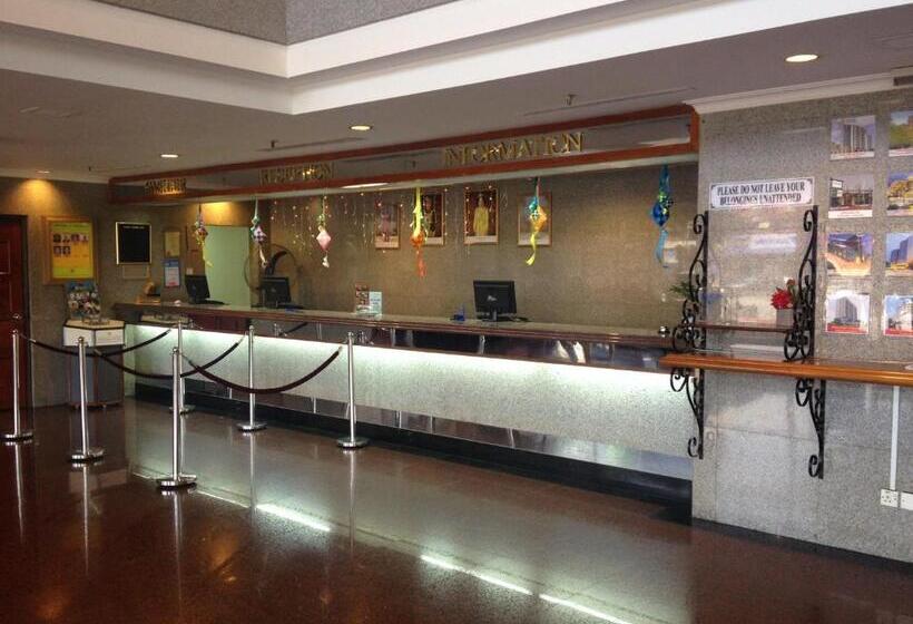 호텔 Grand Continental Kuantan