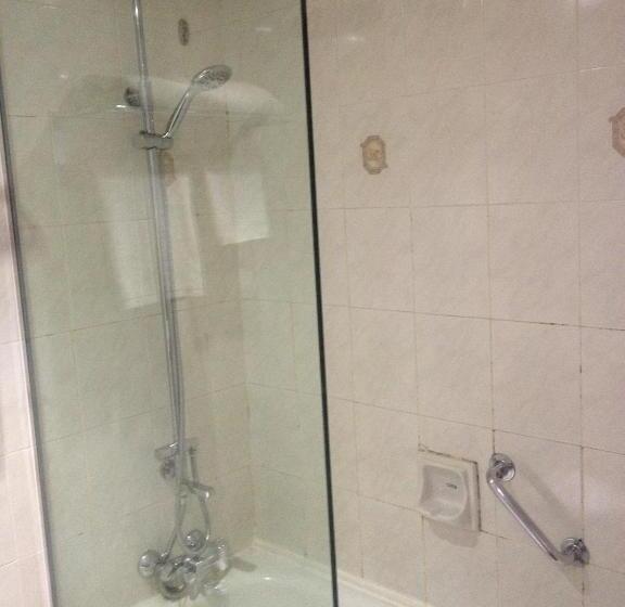 호텔 Grand Continental Kuantan