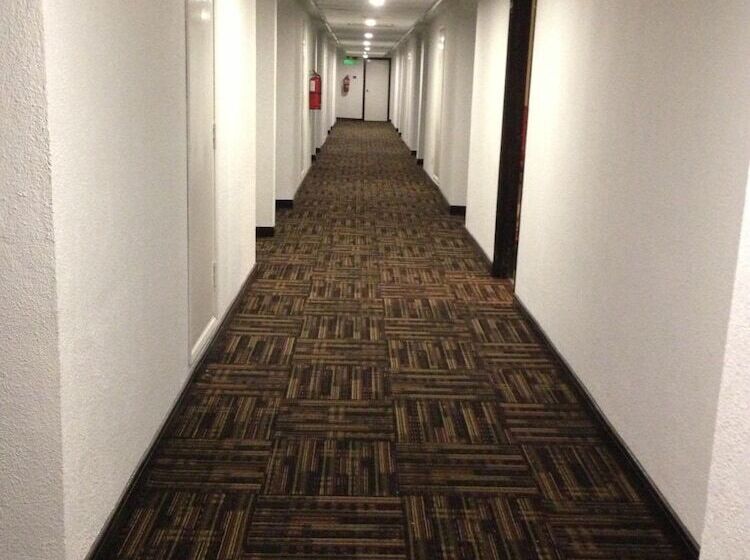 호텔 Grand Continental Kuantan