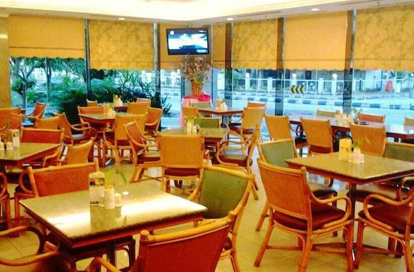 호텔 Grand Continental Kuantan