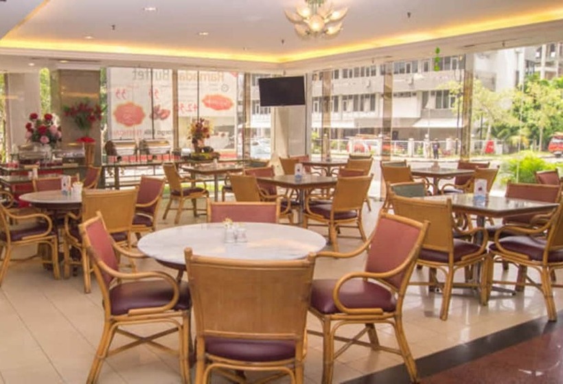 호텔 Grand Continental Kuantan