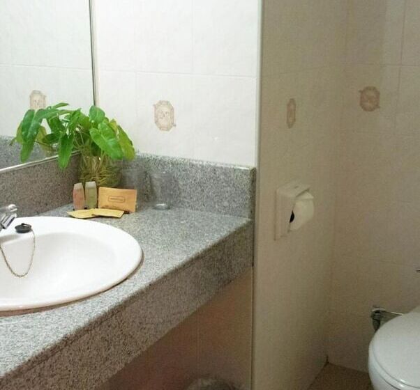 호텔 Grand Continental Kuantan