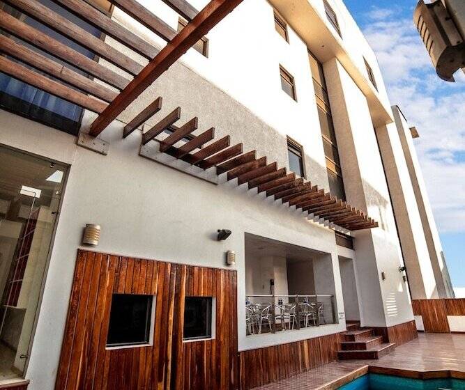 Отель Inglaterra