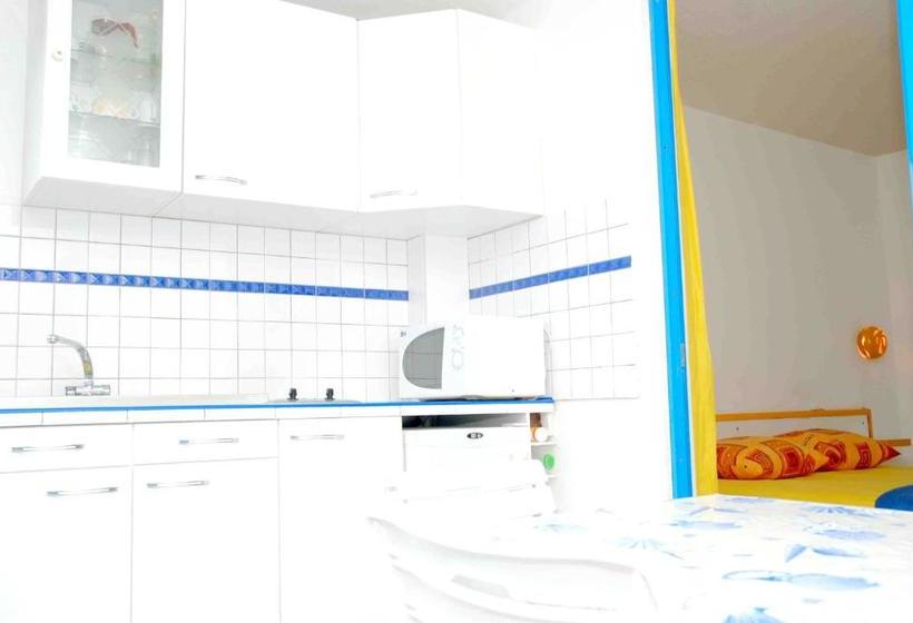 Studio A Le Diamant A 500 M De La Plage Avec Vue Sur La Mer Jardin Clos Et Wifi