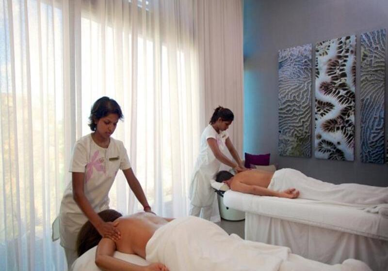 בית מלון כפרי Long Beach Mauritius