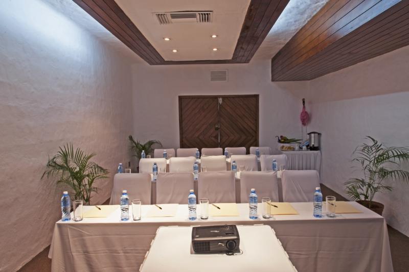 בית מלון כפרי Los Angeles Locos   All Inclusive