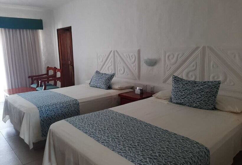 בית מלון כפרי Los Angeles Locos   All Inclusive