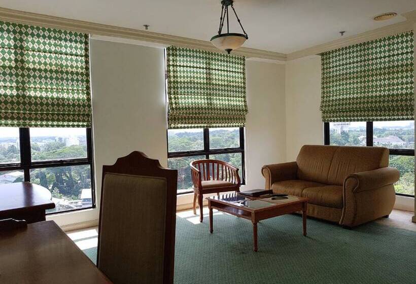 Merdeka Palace Hotels & Suites