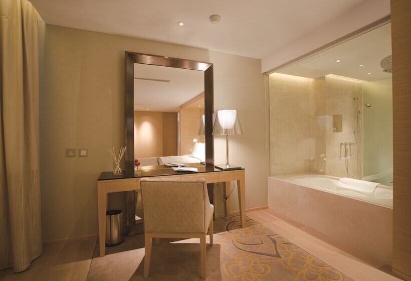 هتل Million Dragon