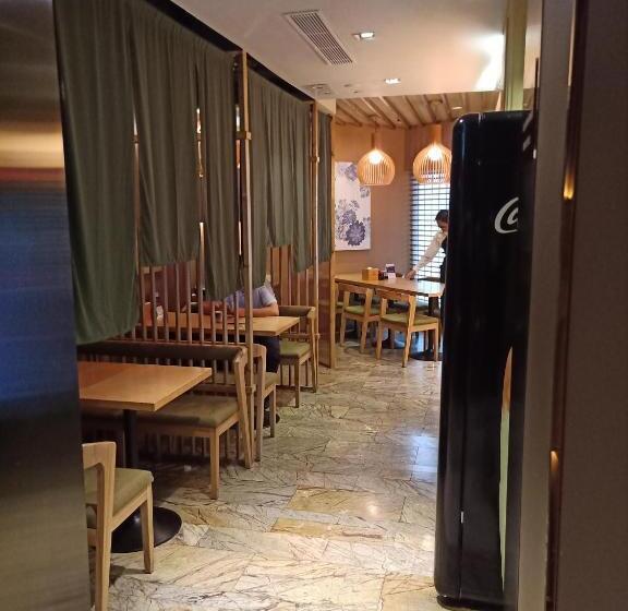 هتل Million Dragon