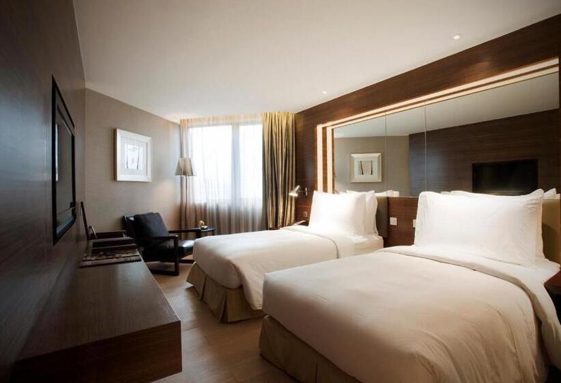 هتل Million Dragon