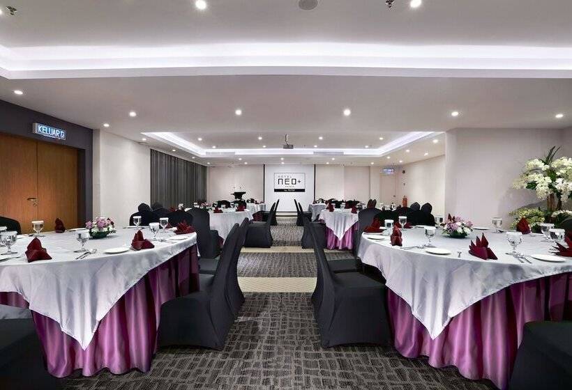 בית מלון כפרי Neo+ Penang By Aston