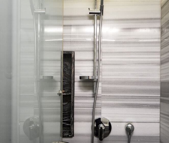 Promenade Hotel Kota Kinabalu