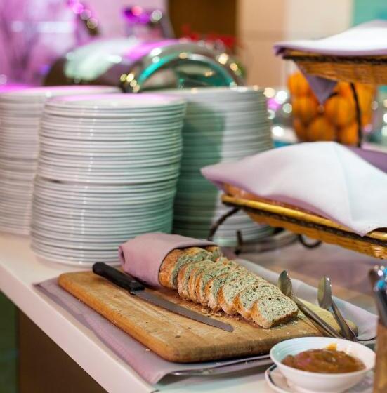 Promenade Hotel Kota Kinabalu