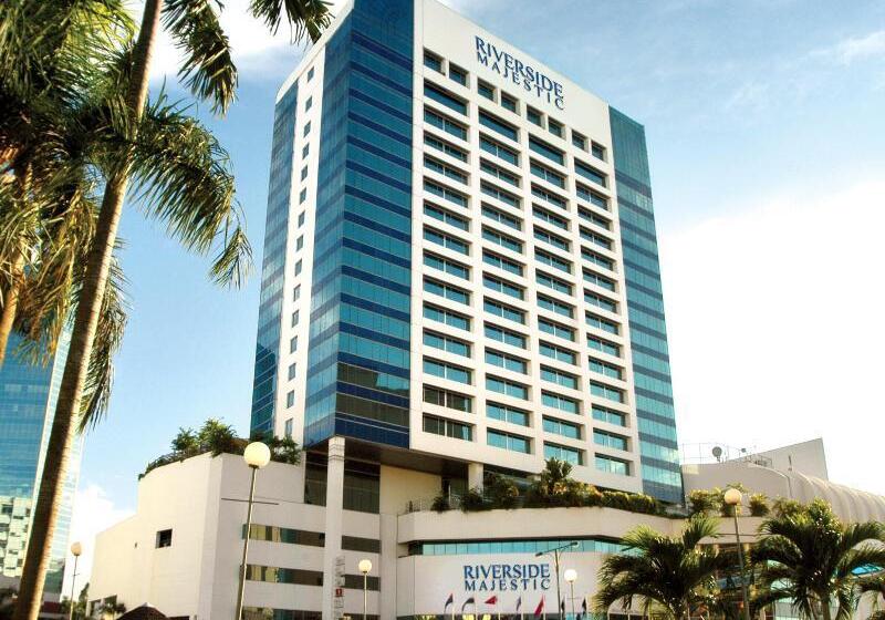 Отель Puteri Wing  Riverside Majestic