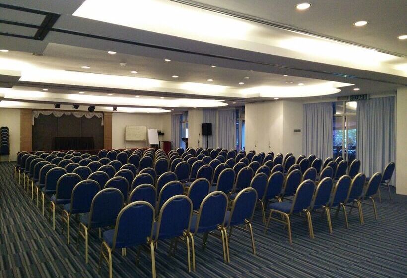 酒店 Shah S Village