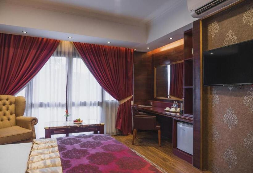 酒店 Shah S Village