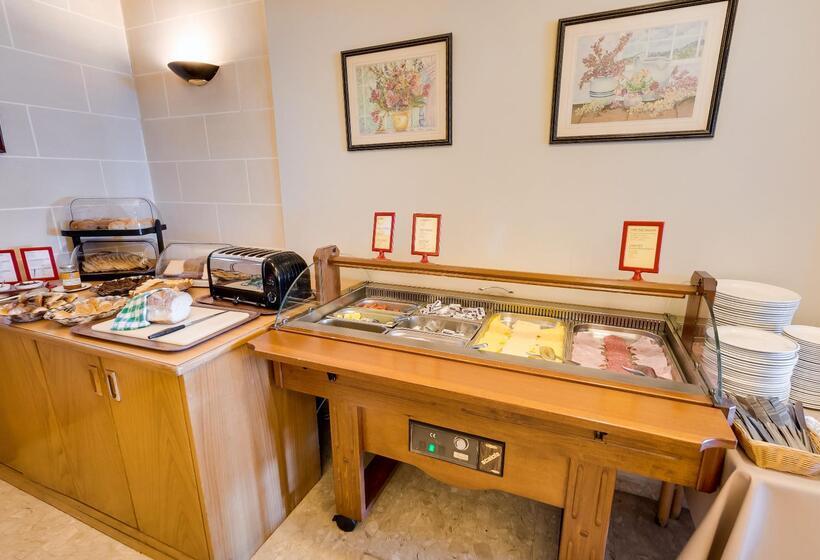 هتل Sliema Chalet