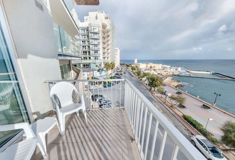 هتل Sliema Chalet