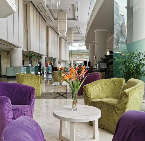 فندق Thistle Johor Bahru