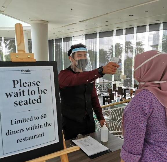 בית מלון כפרי Thistle Johor Bahru