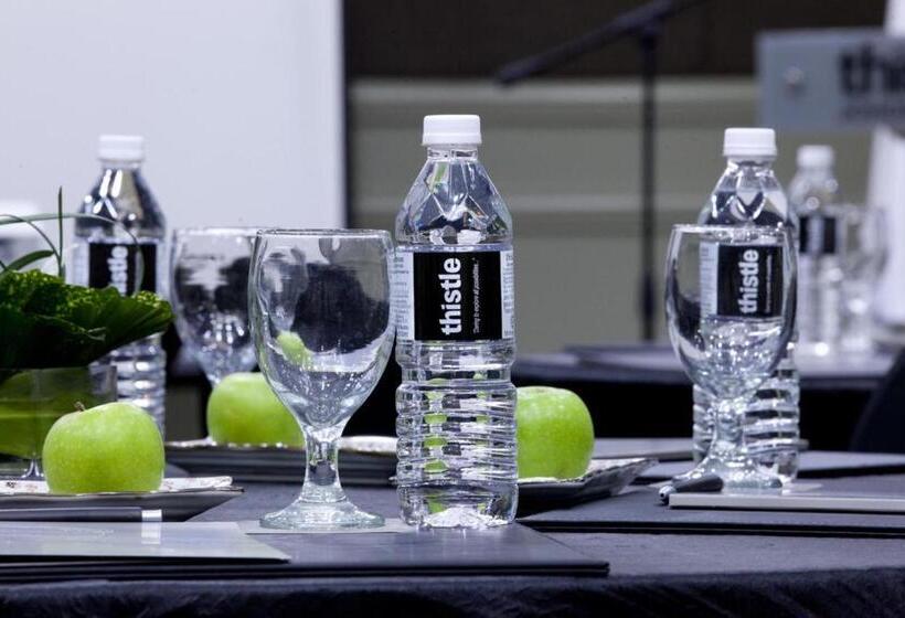 فندق Thistle Johor Bahru