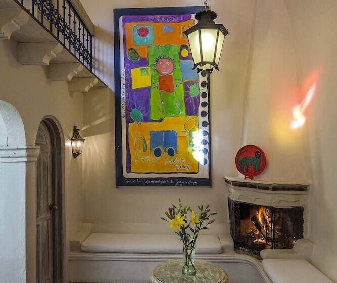 Отель Villa Santa Monica