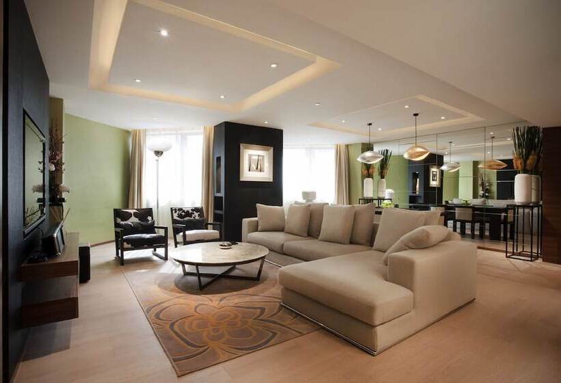 هتل Million Dragon